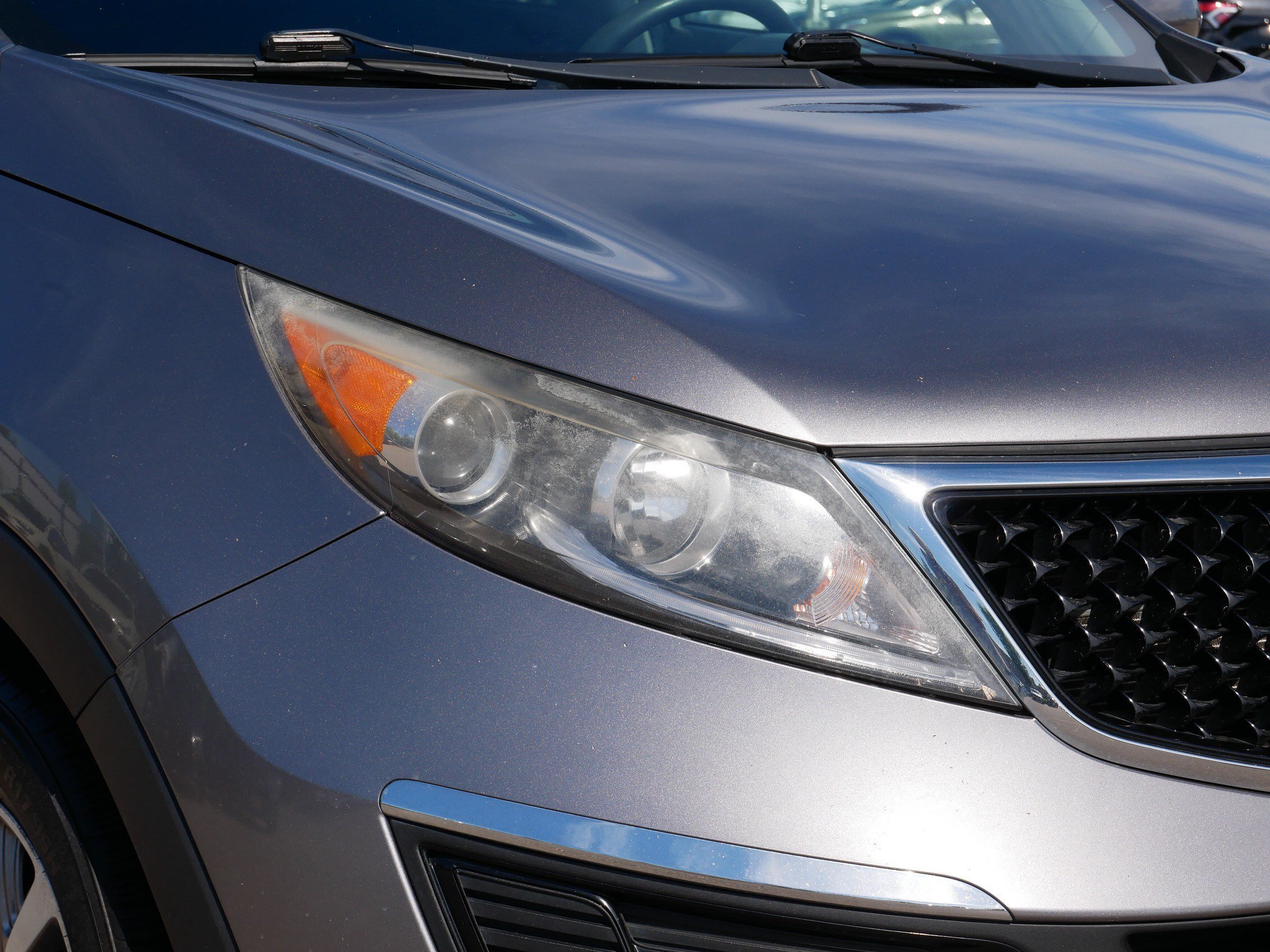 Used 2015 Mineral Silver Kia LX image 16