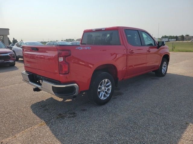 Used 2023 Red Chevrolet LT image 19