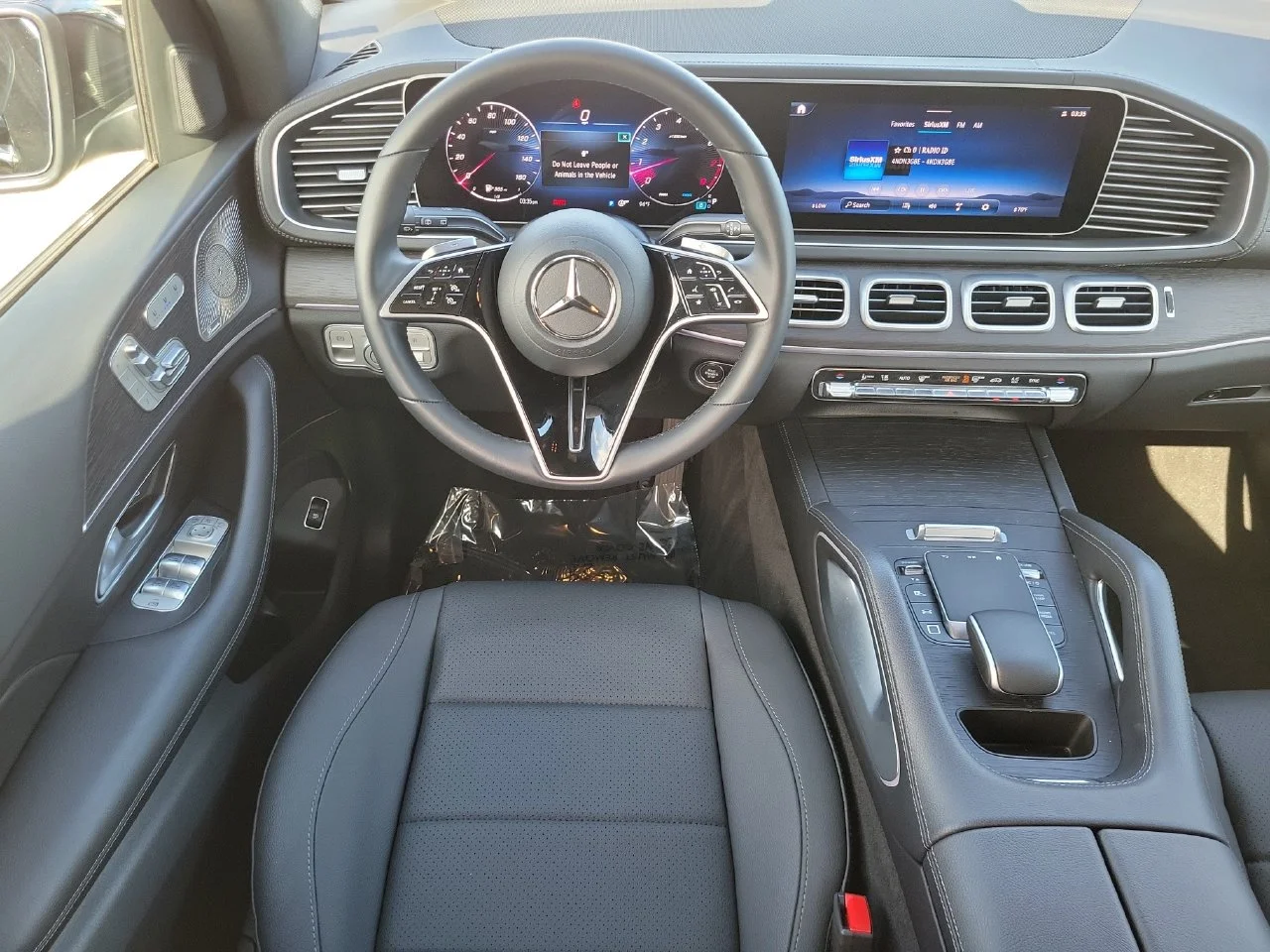 Certified Used 2026 Black Mercedes-Benz GLE 350 image 16