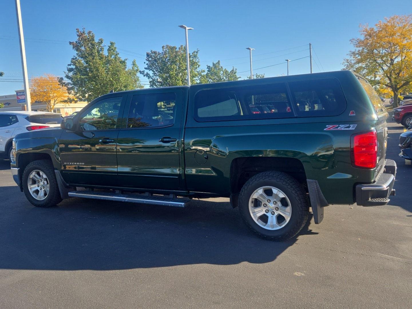Used 2015 Rainforest Green Metallic Chevrolet LT image 4