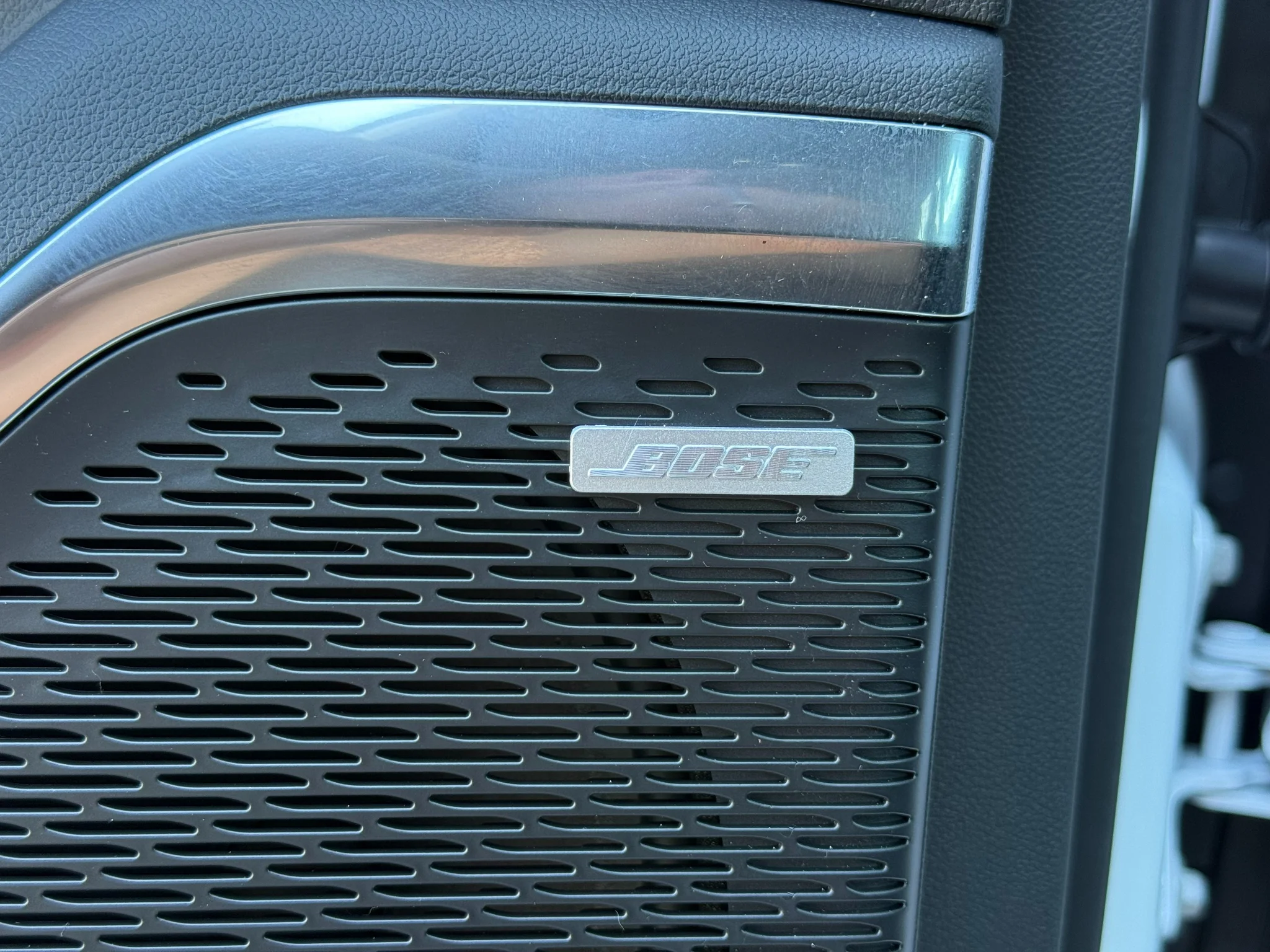 2027 GMC Acadia Elevation - Photo 21