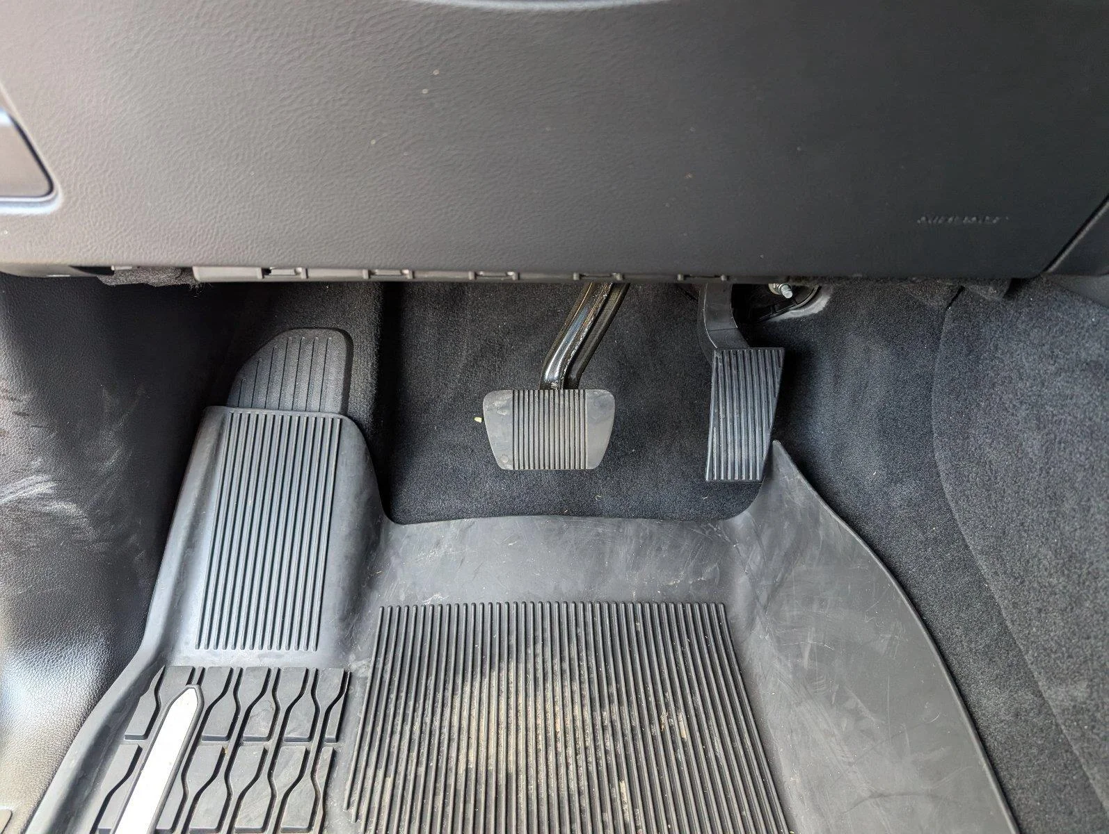 Used 2026 Bright White Clearcoat Jeep Upland image 30