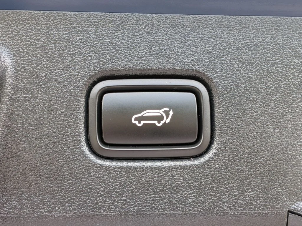 Used 2024 Blue Hyundai SEL image 28