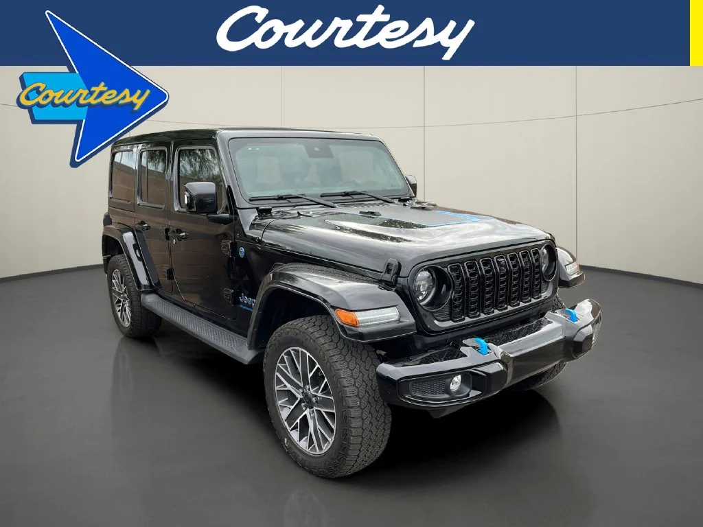 Used 2024 Black Jeep High Altitude 4xe image 1