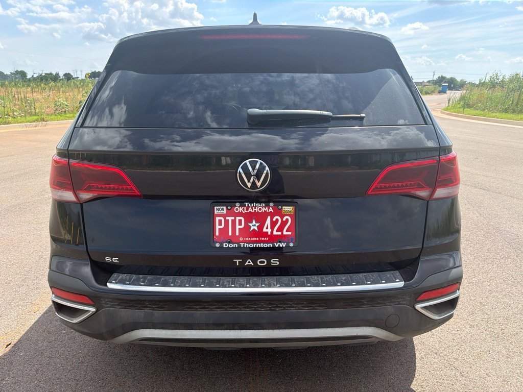 Used 2022 Deep Black Volkswagen 1.5T SE image 6