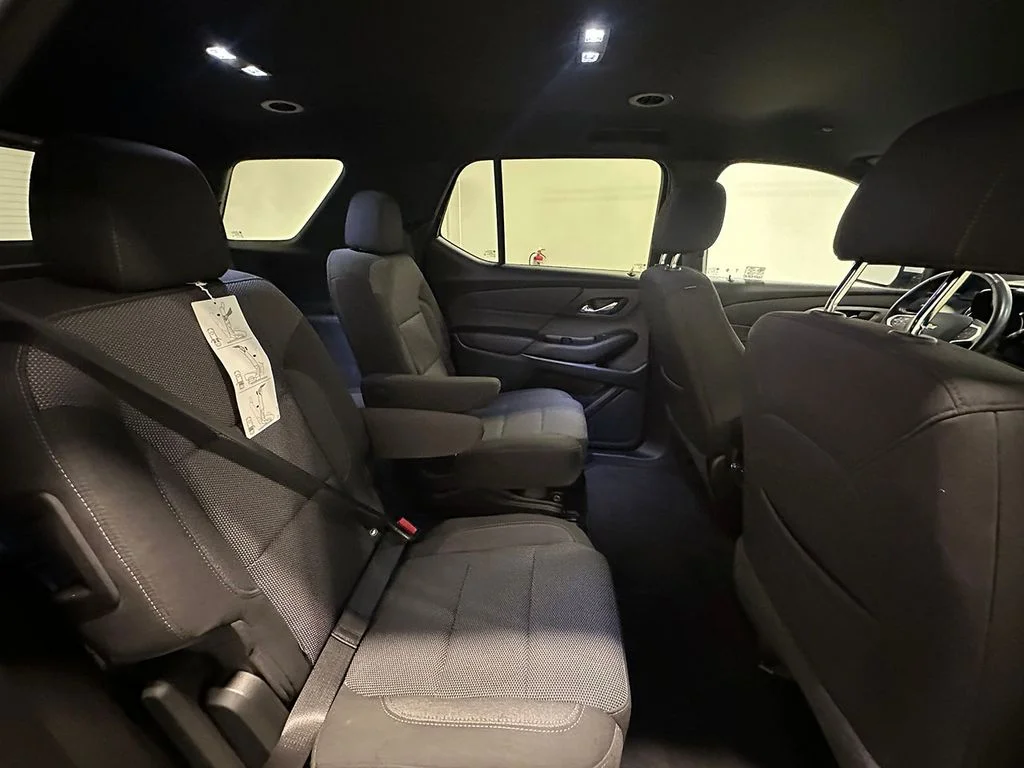 Used 2022 Silver Chevrolet LT image 26