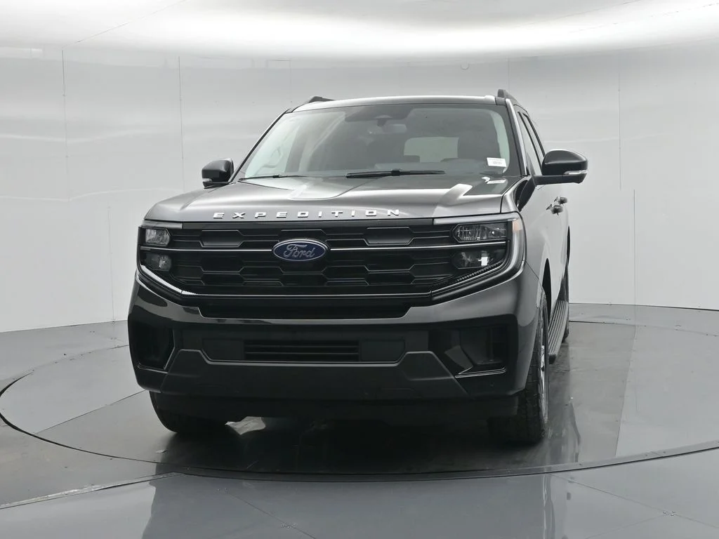 New 2026 Agate Black Metallic Ford Active image 58