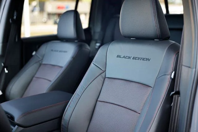 New 2026 Platinum White Pearl Honda Black Edition image 29