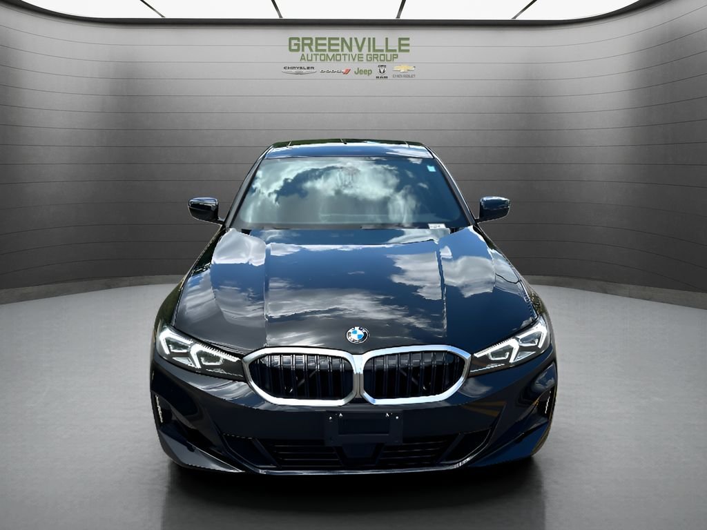 Used 2025 Black BMW 330i image 2