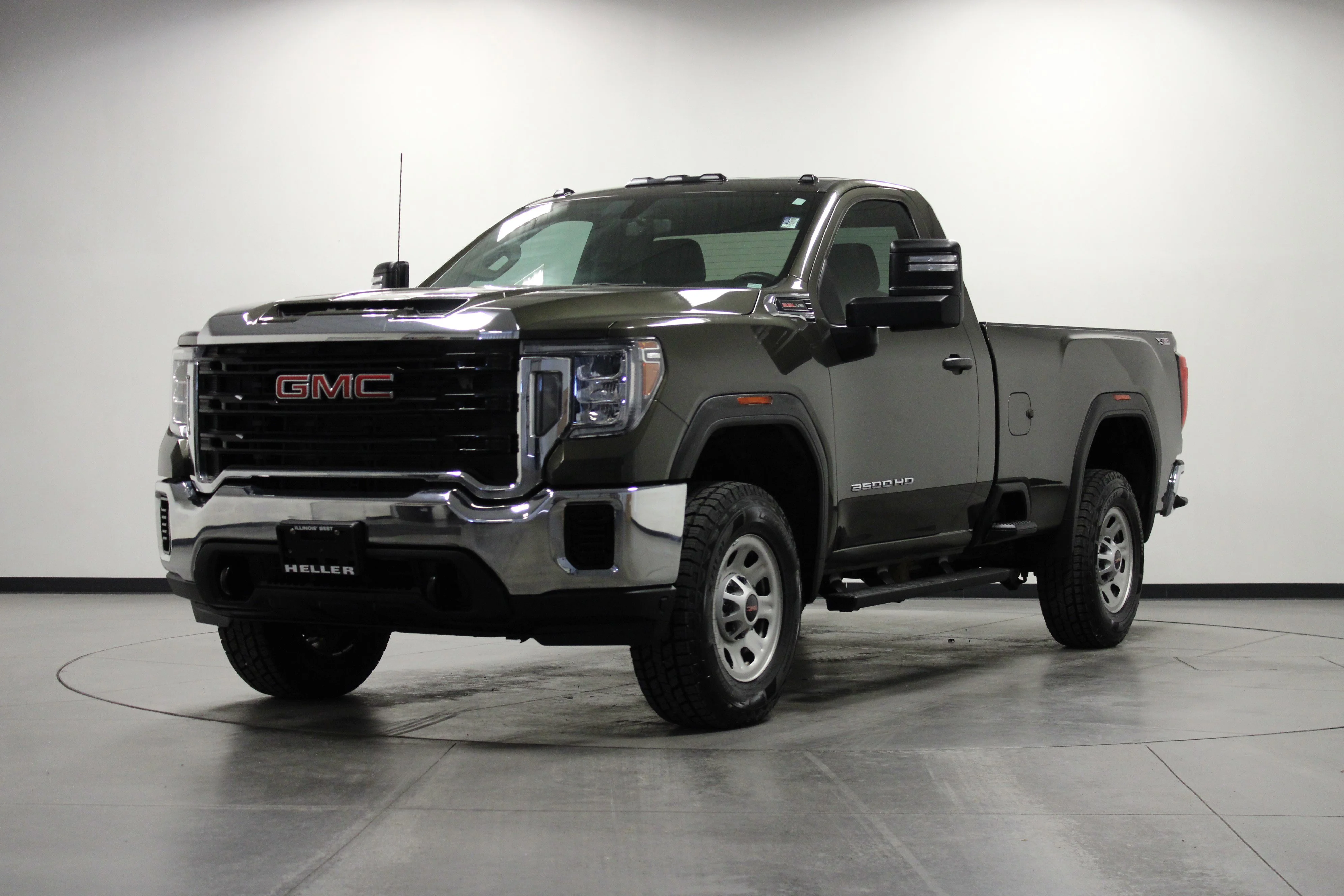 Used 2023 Forest Metallic GMC Pro image 8