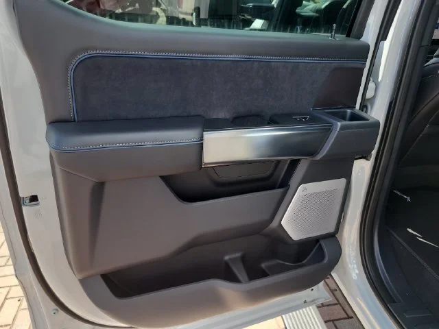 New 2026 Avalanche Ford Platinum image 12