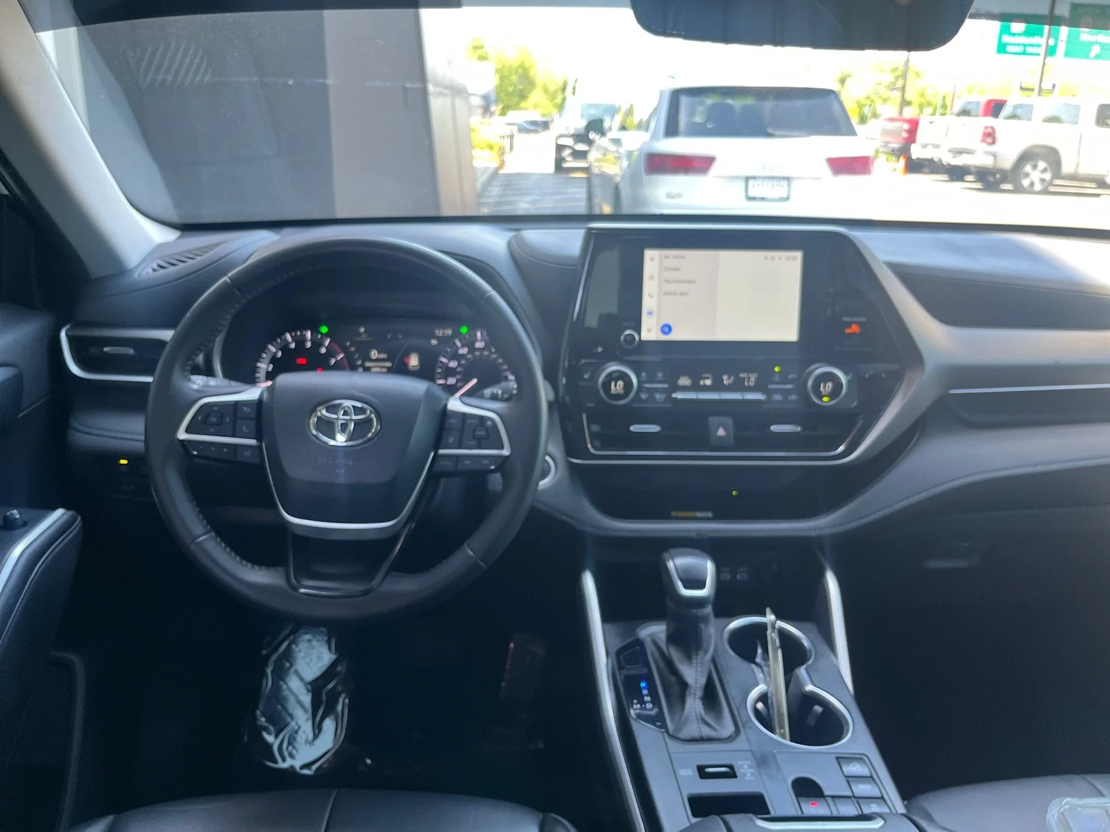 Used 2024 Midnight Black Metallic Toyota XLE AWD image 37