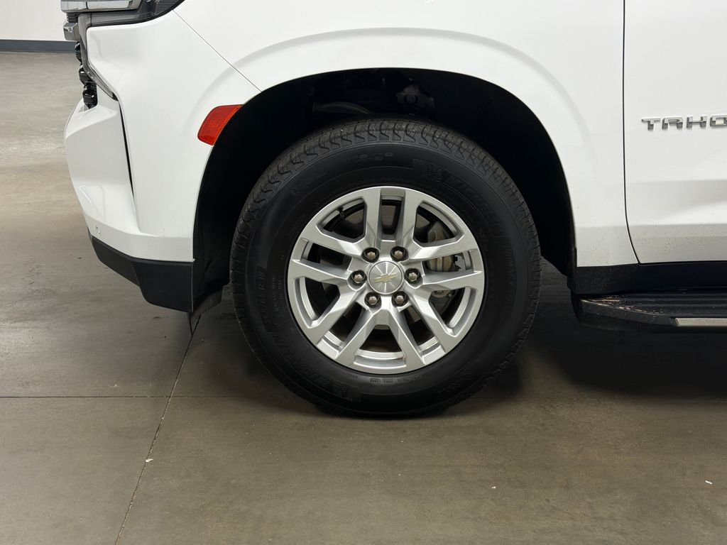 Used 2023 White Chevrolet LS image 9