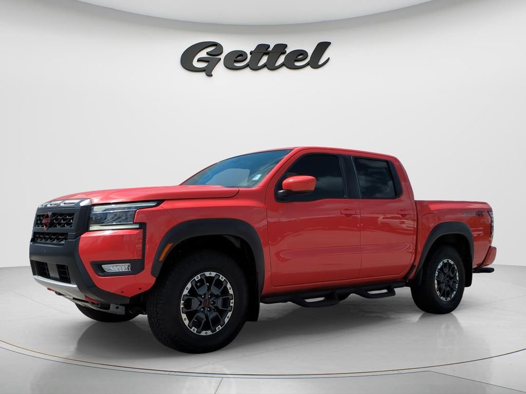 2025 Nissan Frontier PRO-4X Crew Cab 4X4's photo