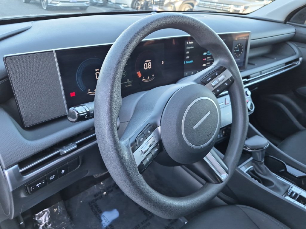 Used 2025 Silver Hyundai SEL image 14