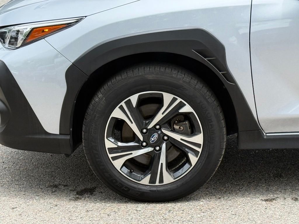 Used 2024 Ice Silver Metallic Subaru Premium image 6