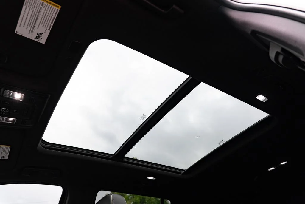 Used 2021 Gray Chevrolet Premier image 21