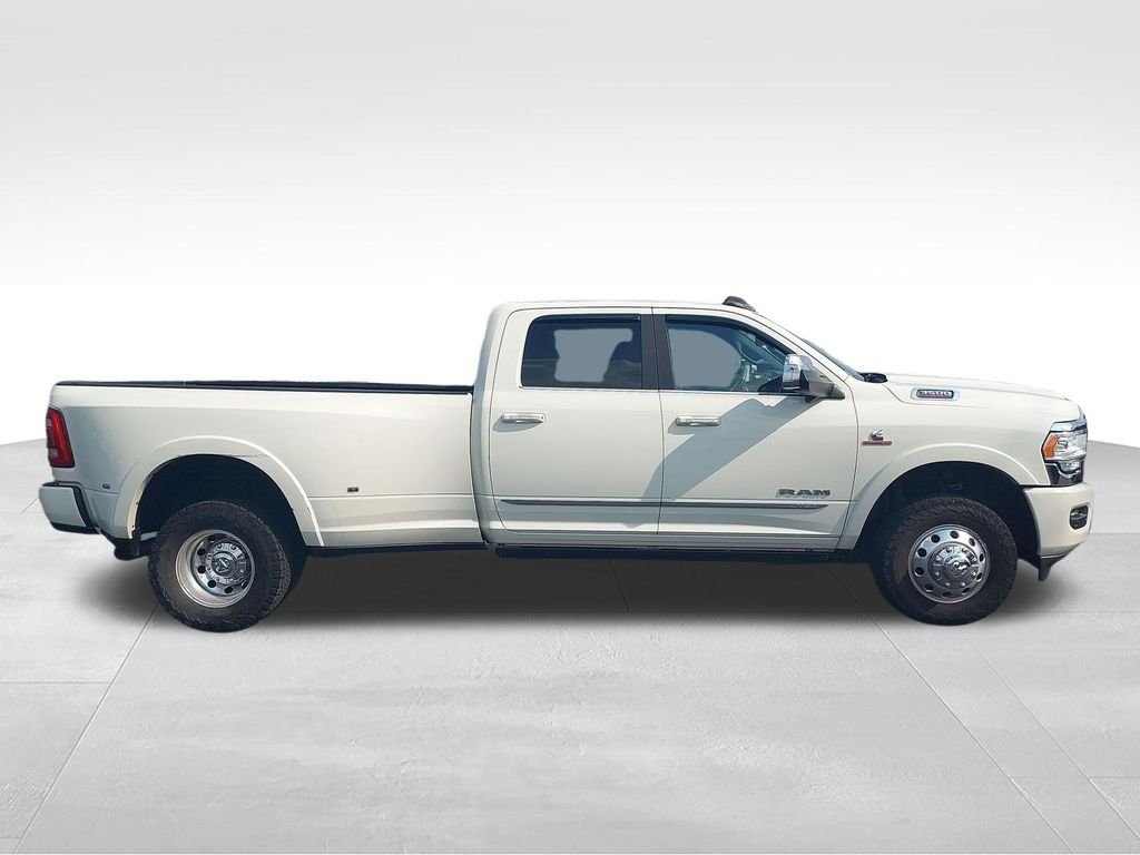 Used 2019 White Ram Limited image 6