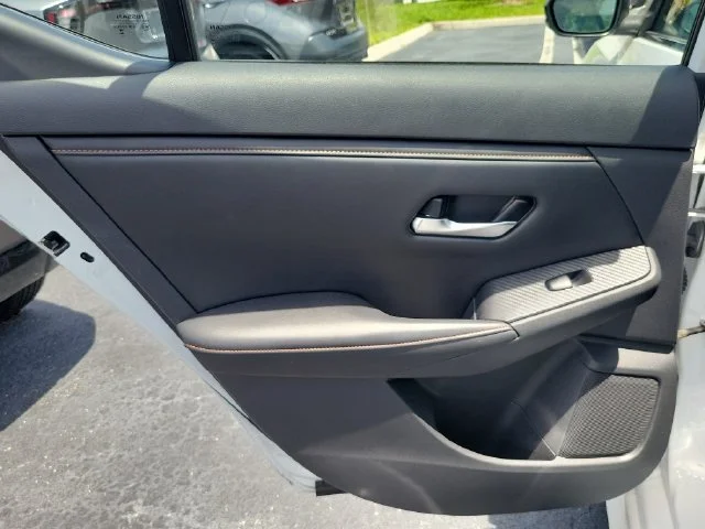 Certified Used 2023 White Nissan SR image 10