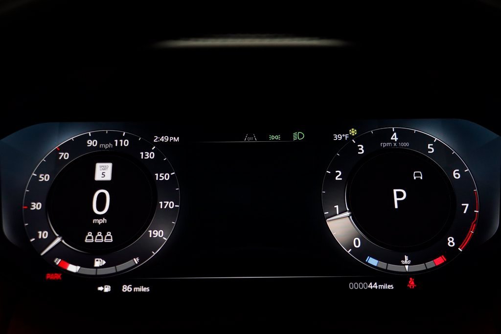 New 2026 Borasco Grey LAND ROVER SV Signature Suite image 9