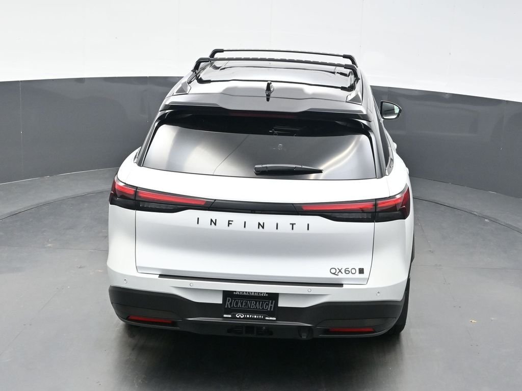 New 2027 2T RAD WHT INFINITI Autograph AWD image 44