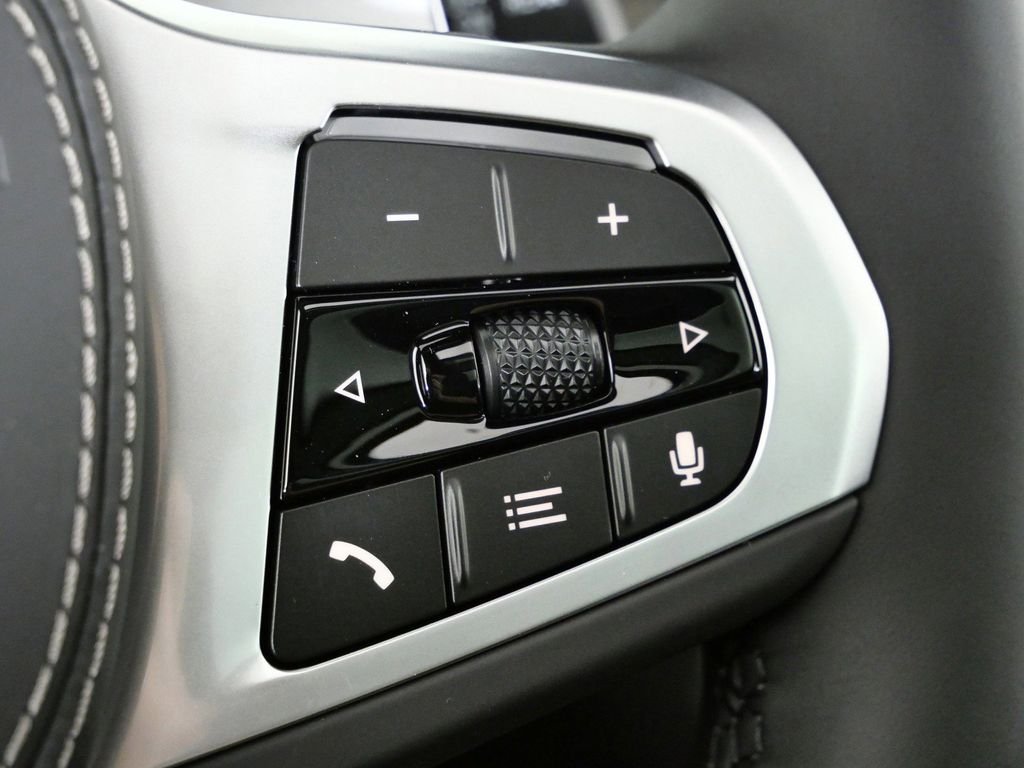 Used 2026 Skyscraper Grey Metallic BMW xDrive50e image 43