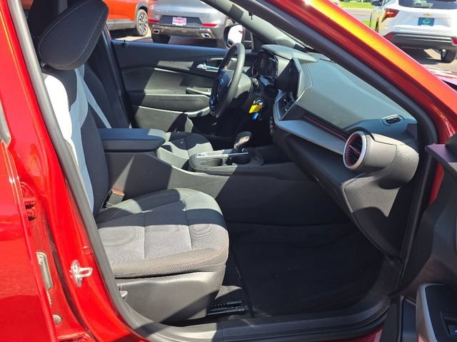 2024 Chevrolet Trax RS - Photo 22