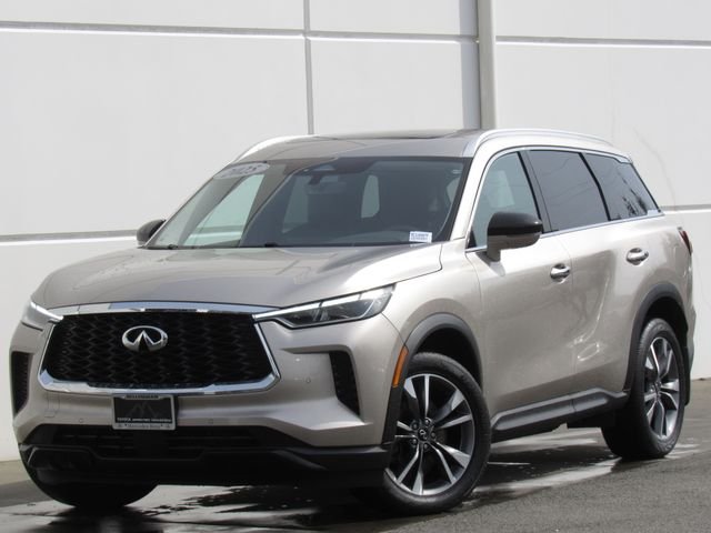 2025 INFINITI QX60 LUXE's photo