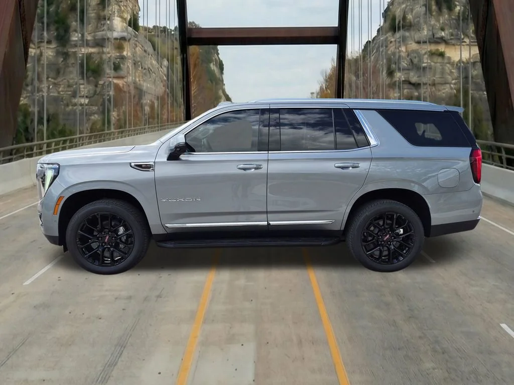 New 2026 Sterling Metallic GMC Elevation image 5