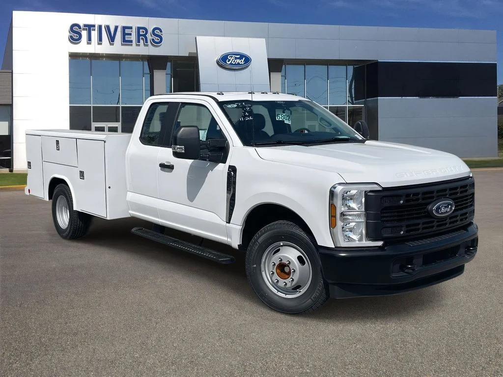 2026 Ford Chassis Cab