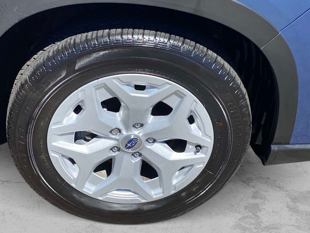 Used 2024 Blue Subaru Base image 24