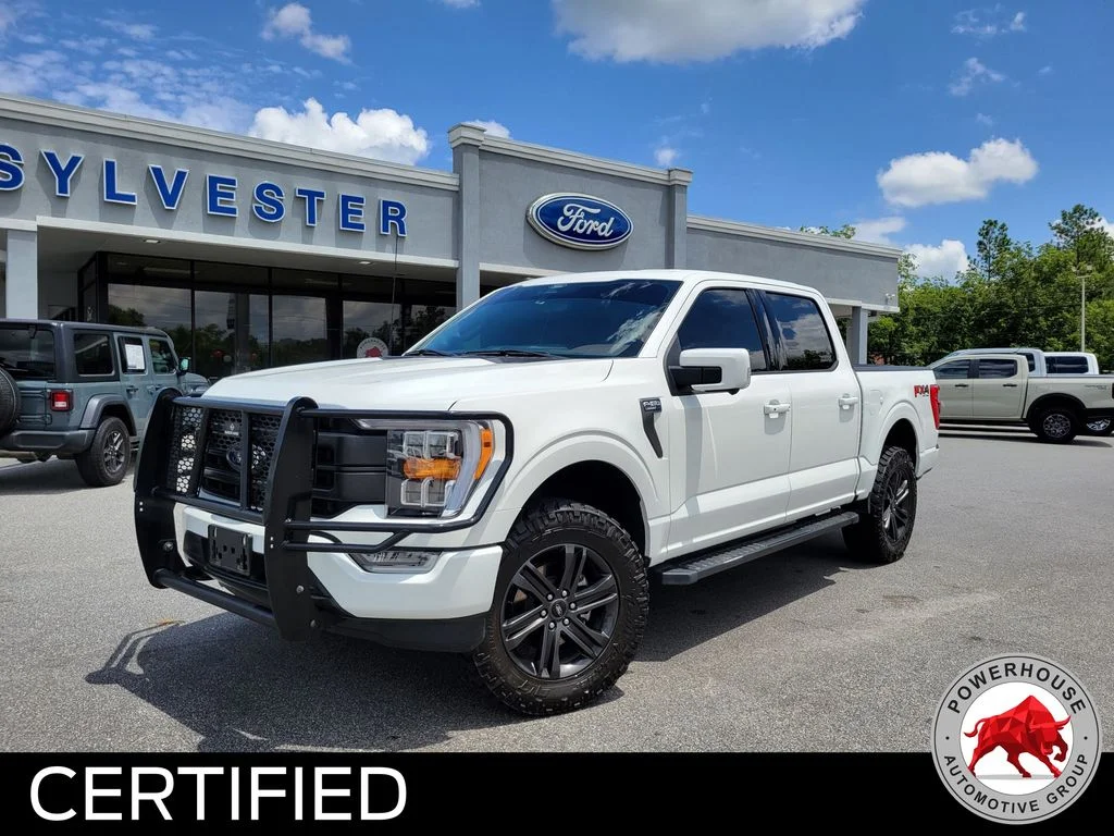 Used 2022 White Ford Lariat image 1