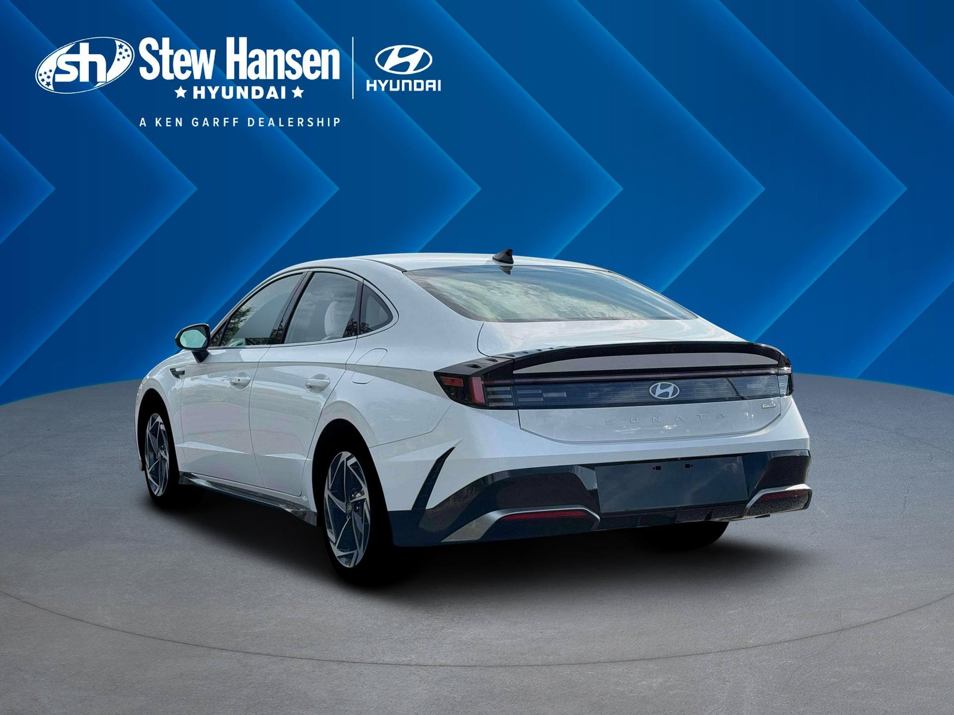 New 2026 Serenity White Hyundai SEL Sport image 5