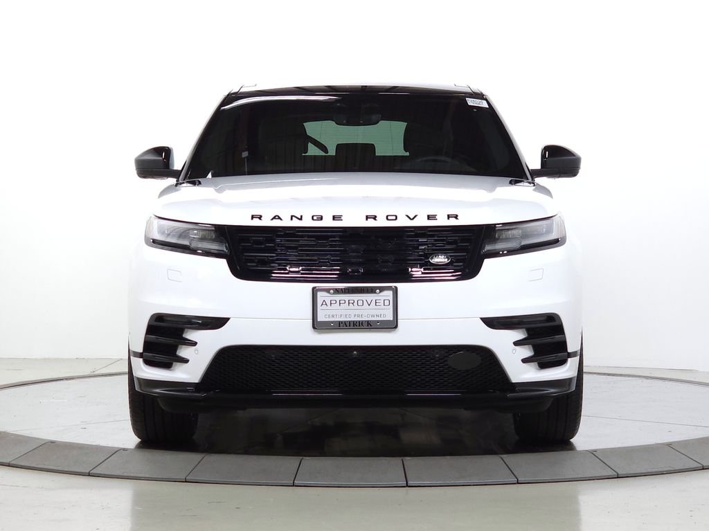 Certified Used 2026 White Land Rover Dynamic SE image 13