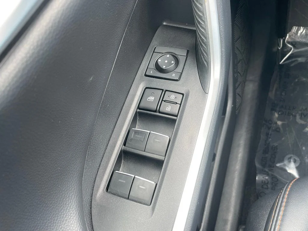 Used 2024 Ice Toyota Adventure image 20