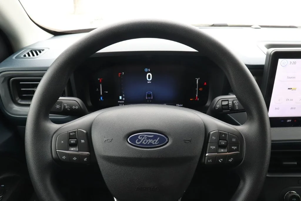 New 2026 Carbonized Gray Metallic Ford XLT image 25