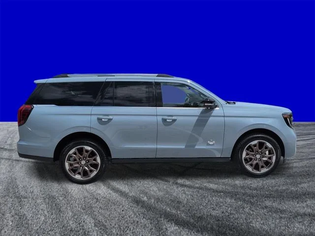 New 2027 Glacier Gray Metallic Tri-Coat Ford King Ranch® image 3