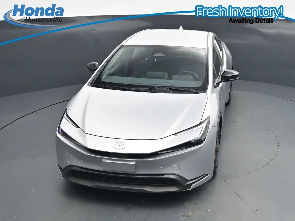 Used 2025 Cutting Edge Toyota LE image 19