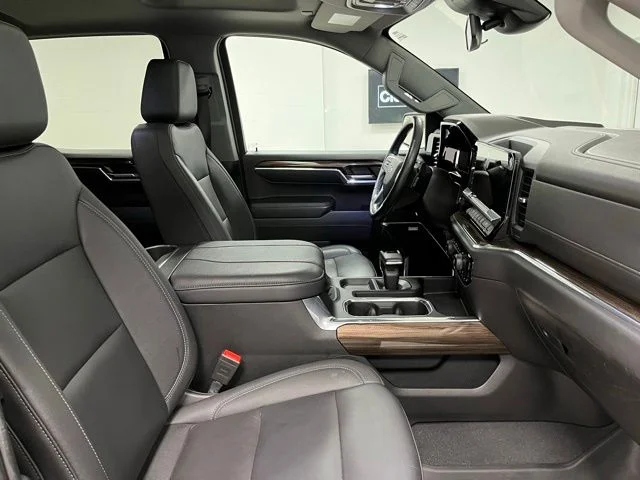 Used 2024 Black Chevrolet RST image 58