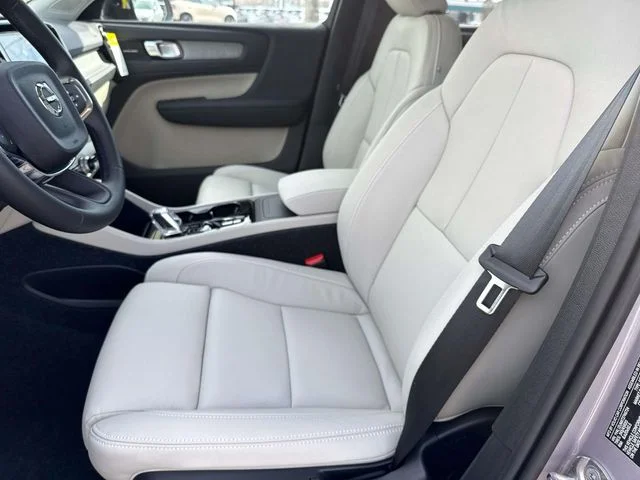 New 2026 Aurora Silver Volvo Ultra image 19