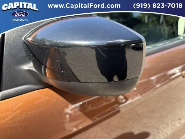 Used 2017 Red Ford SE image 12