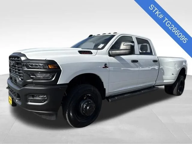 New 2026 Bright White Clear-Coat Exterior Paint RAM Tradesman image 3