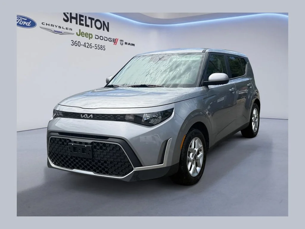 Used 2025 Gray Kia LX image 1