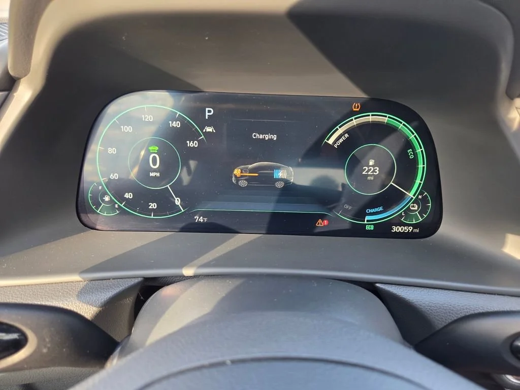 Used 2022 Portofino Gray Hyundai Limited image 14
