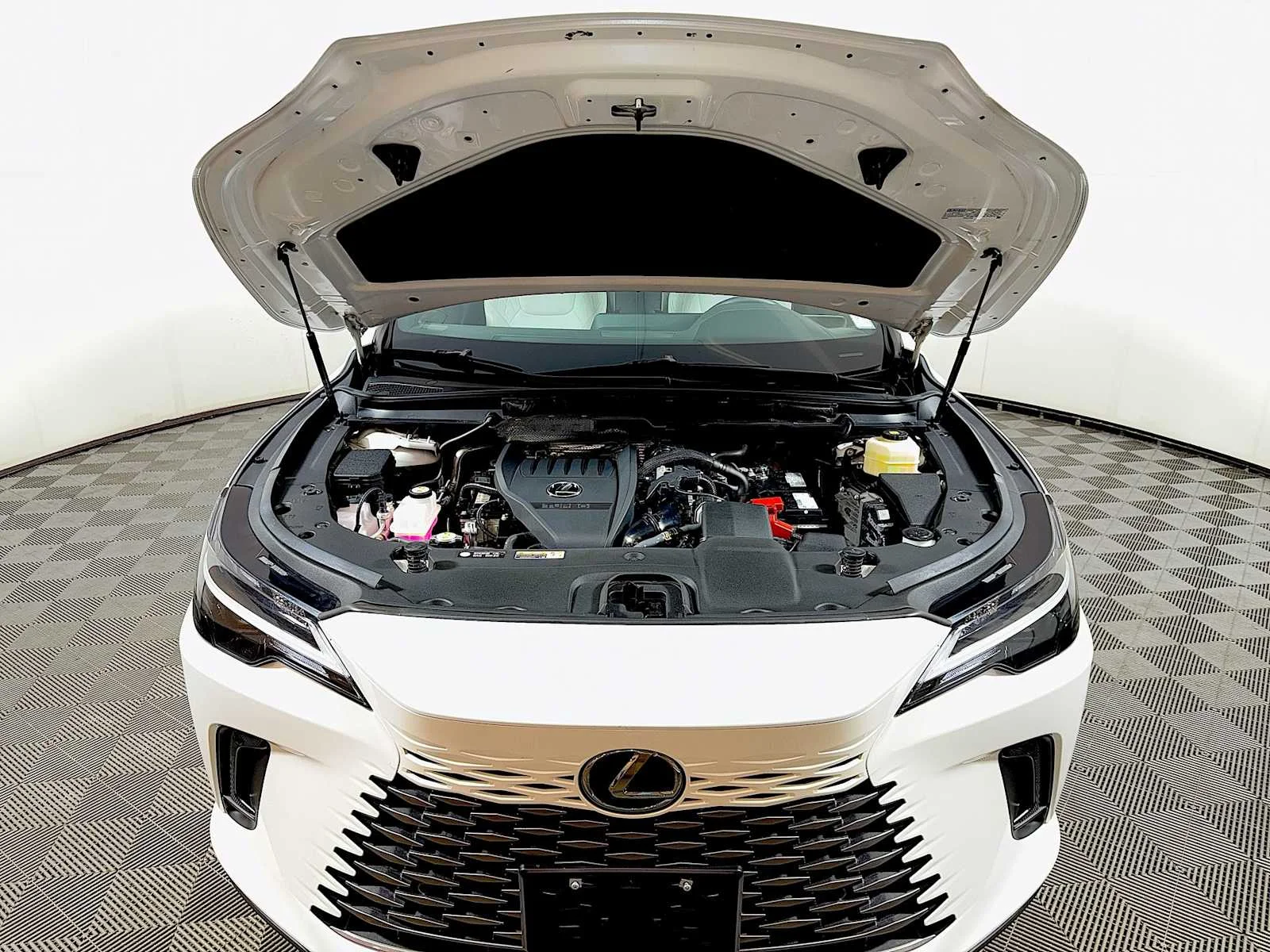 Used 2023 Eminent White Pearl Lexus Premium image 30