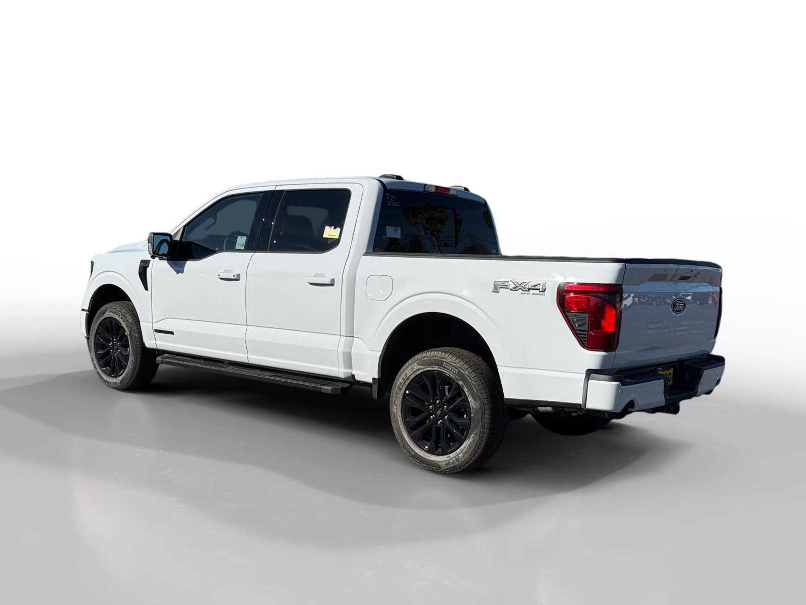 2025 Ford F-150 XLT - Photo 3