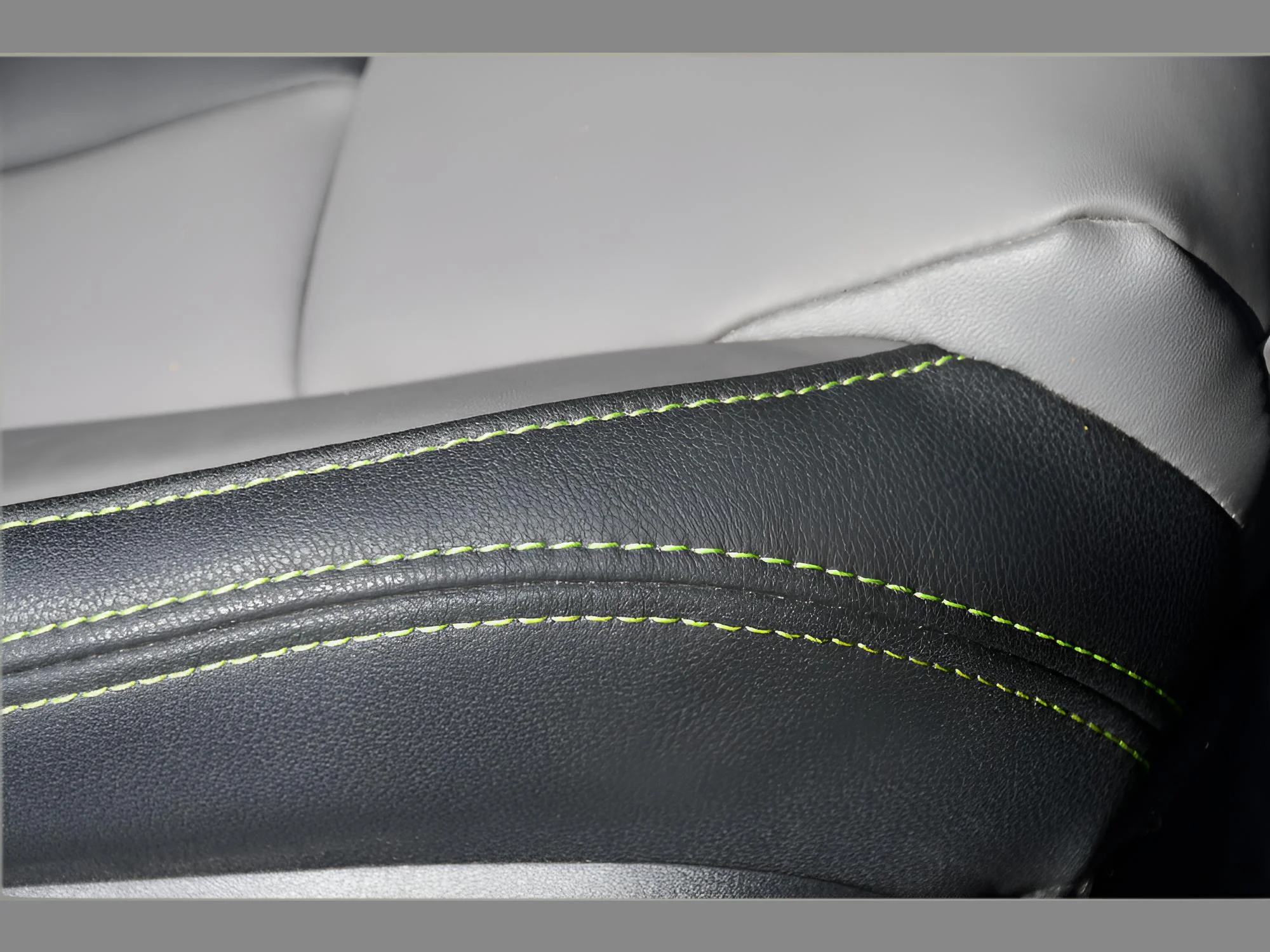 Used 2024 Magnetite Gray Metallic Subaru Onyx Edition XT image 33