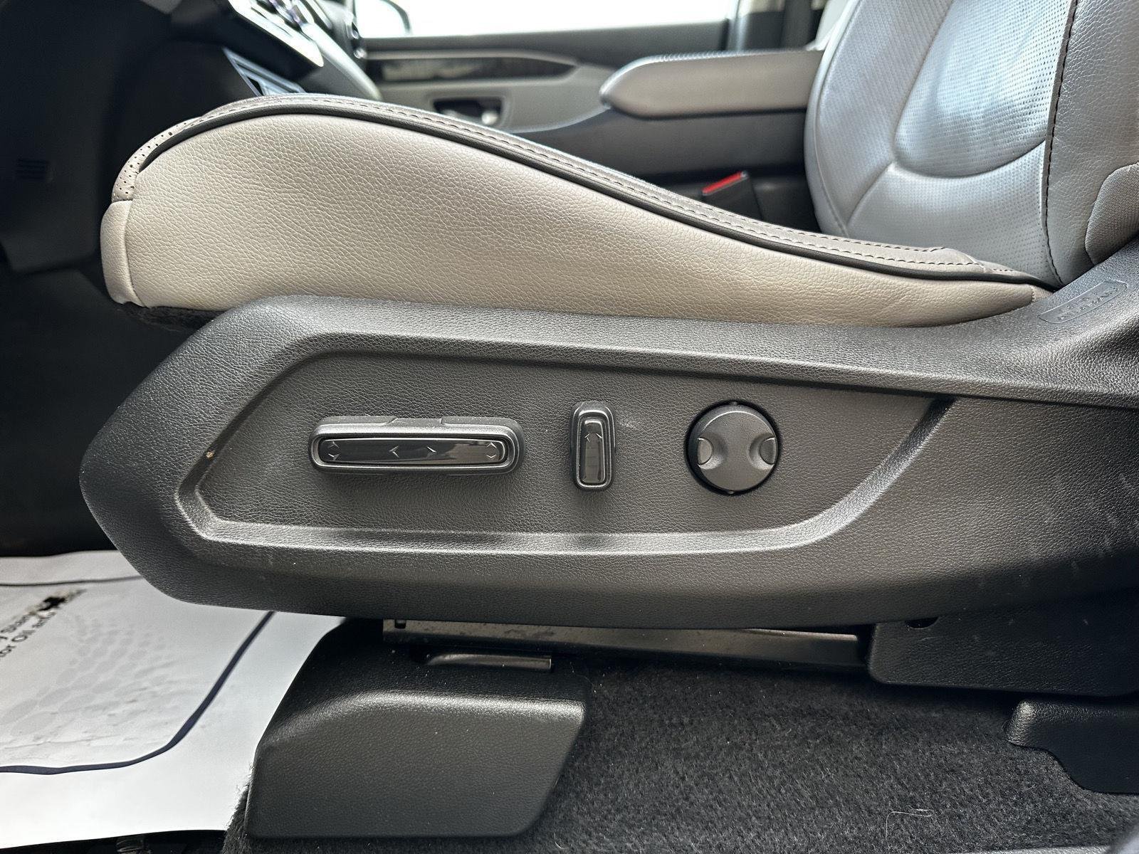 Used 2024 Lunar Silver Metallic Honda Elite image 8
