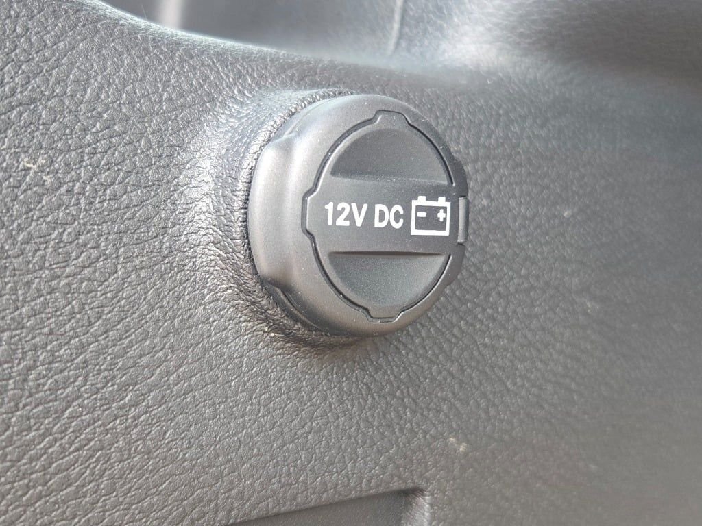 New 2026 Hydro Blue Pearlcoat Jeep Rubicon X image 17