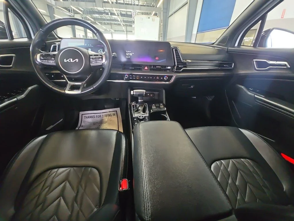 Used 2023 White Kia X-Line image 27